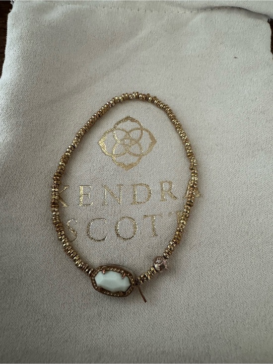 Kendra Scott Jewelry - Kendra Scott Gold Beaded Bracelet with White Center Stone